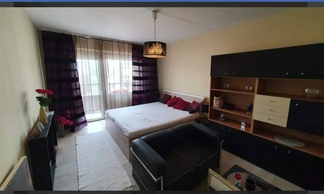Panorama Apartment Near Szeged Plaza Exterior photo