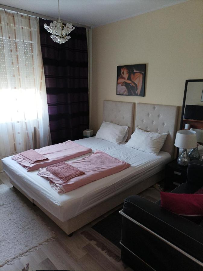 Panorama Apartment Near Szeged Plaza Exterior photo